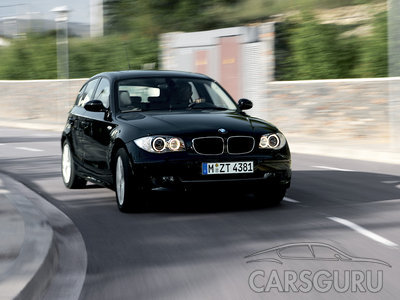BMW 120i: 7 фото