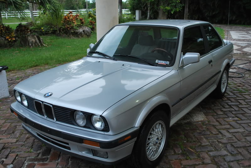 BMW 325ix: 10 фото