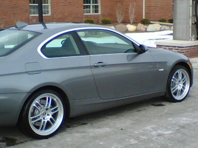 BMW 335xi: 3 фото