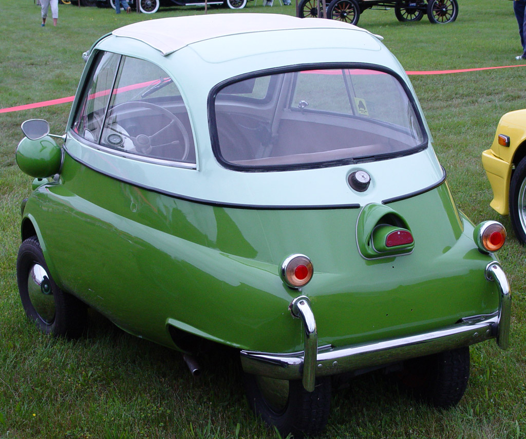 BMW Isetta 300: 3 фото