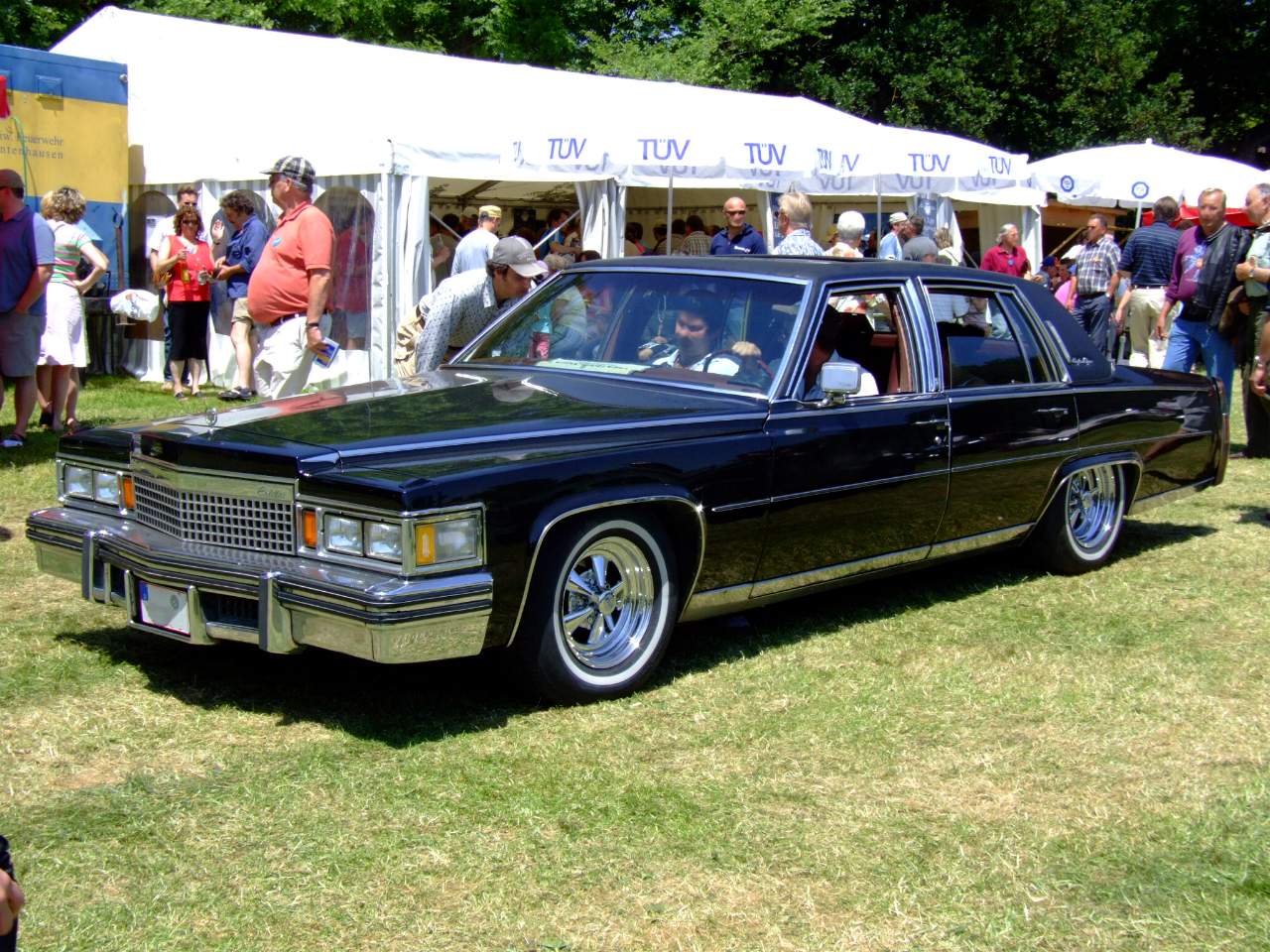 Cadillac Fleetwood Brougham