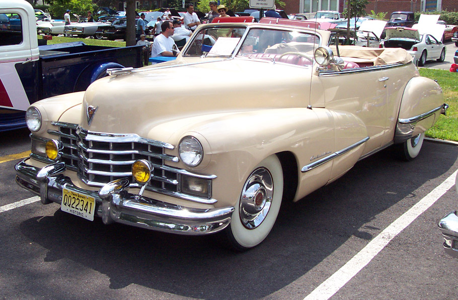 Cadillac Series 62: 3 фото