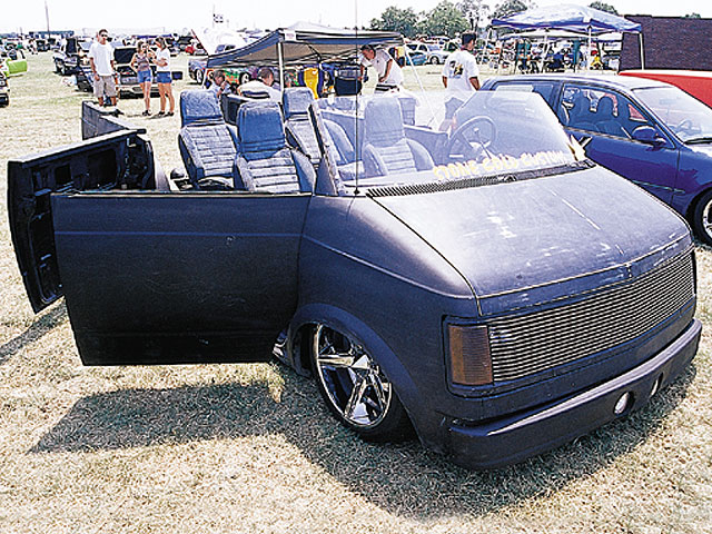 Chevrolet Astro