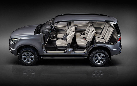 Chevrolet TrailBlazer: 11 фото