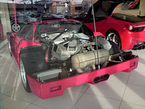 Ferrari F40: 11 фото