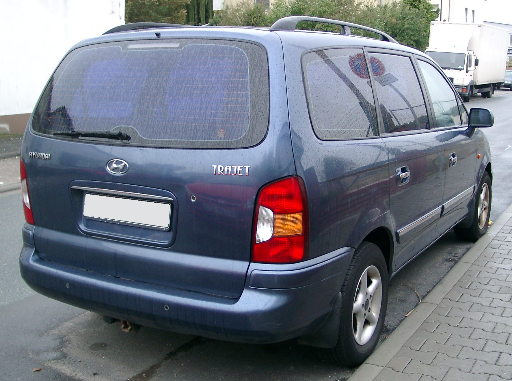 Hyundai Trajet: 5 фото