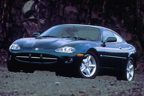 Jaguar XK8: 3 фото