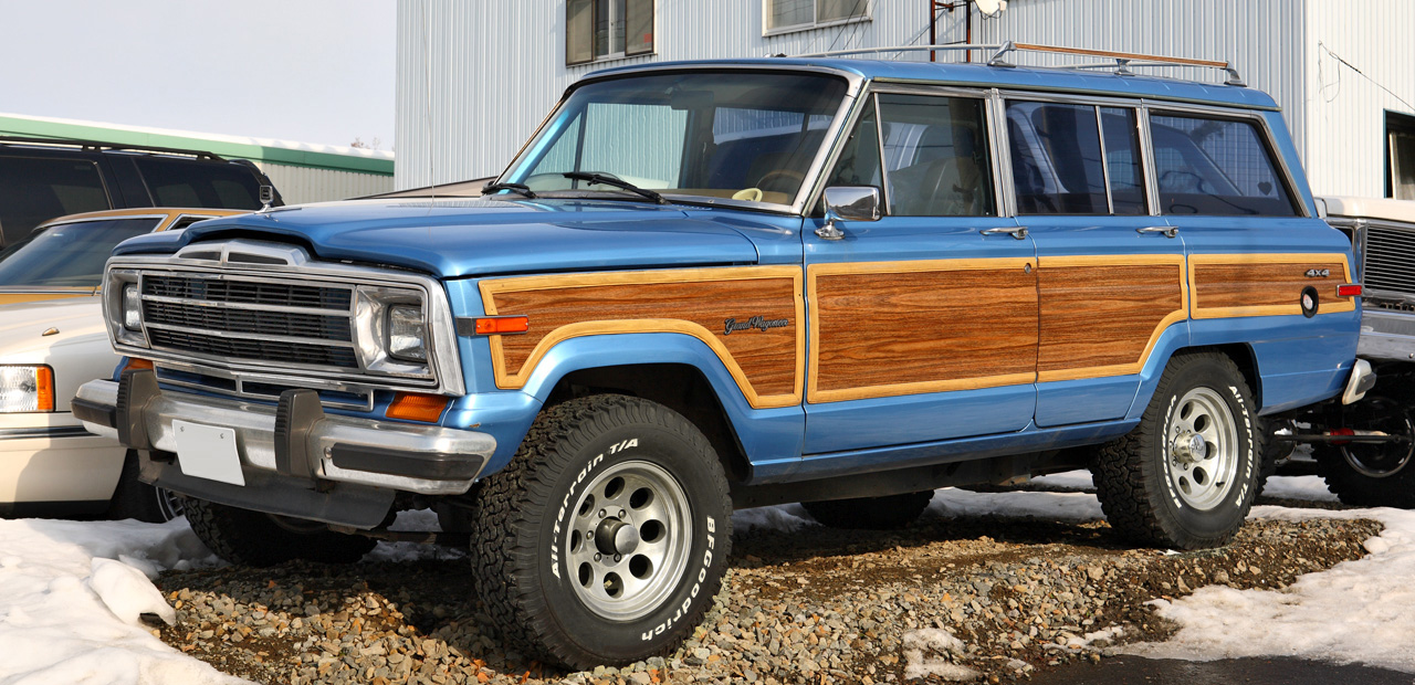 Jeep Grand Wagoneer: 2 фото