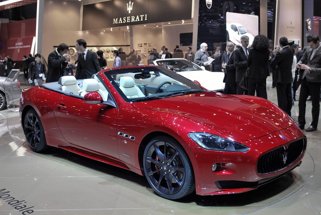 Maserati GranCabrio Sport: 4 фото