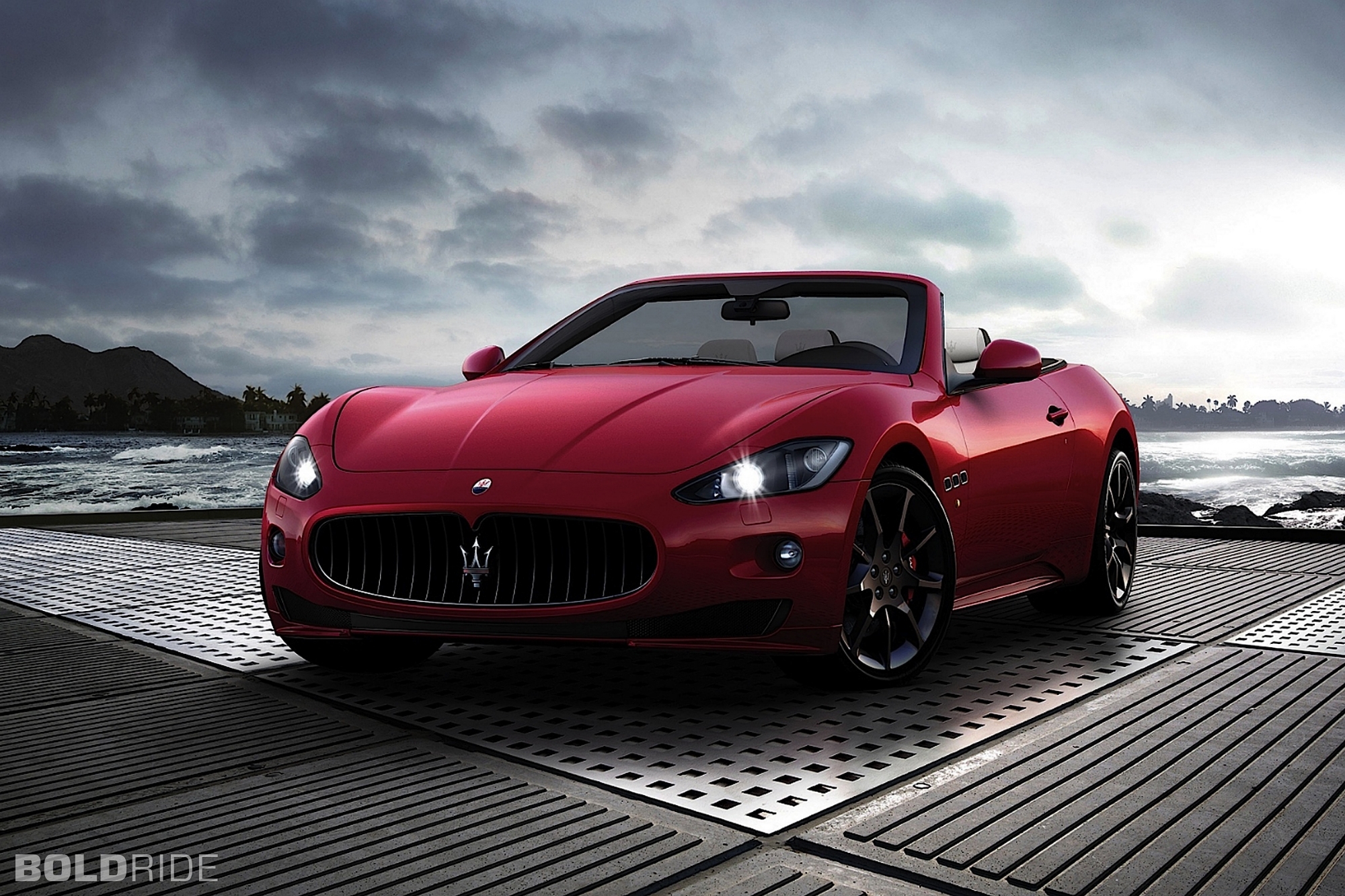 Maserati GranCabrio Sport: 11 фото