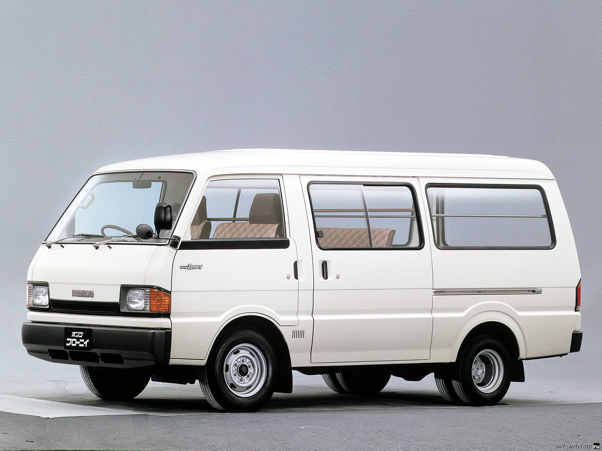 Mazda Bongo Brawny: 6 фото