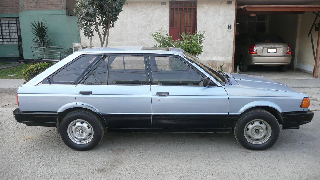 Nissan Sunny California: 2 фото