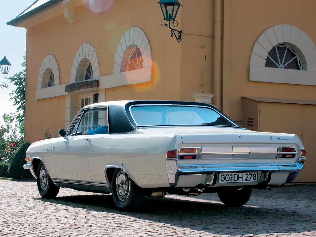 Opel Diplomat: 10 фото