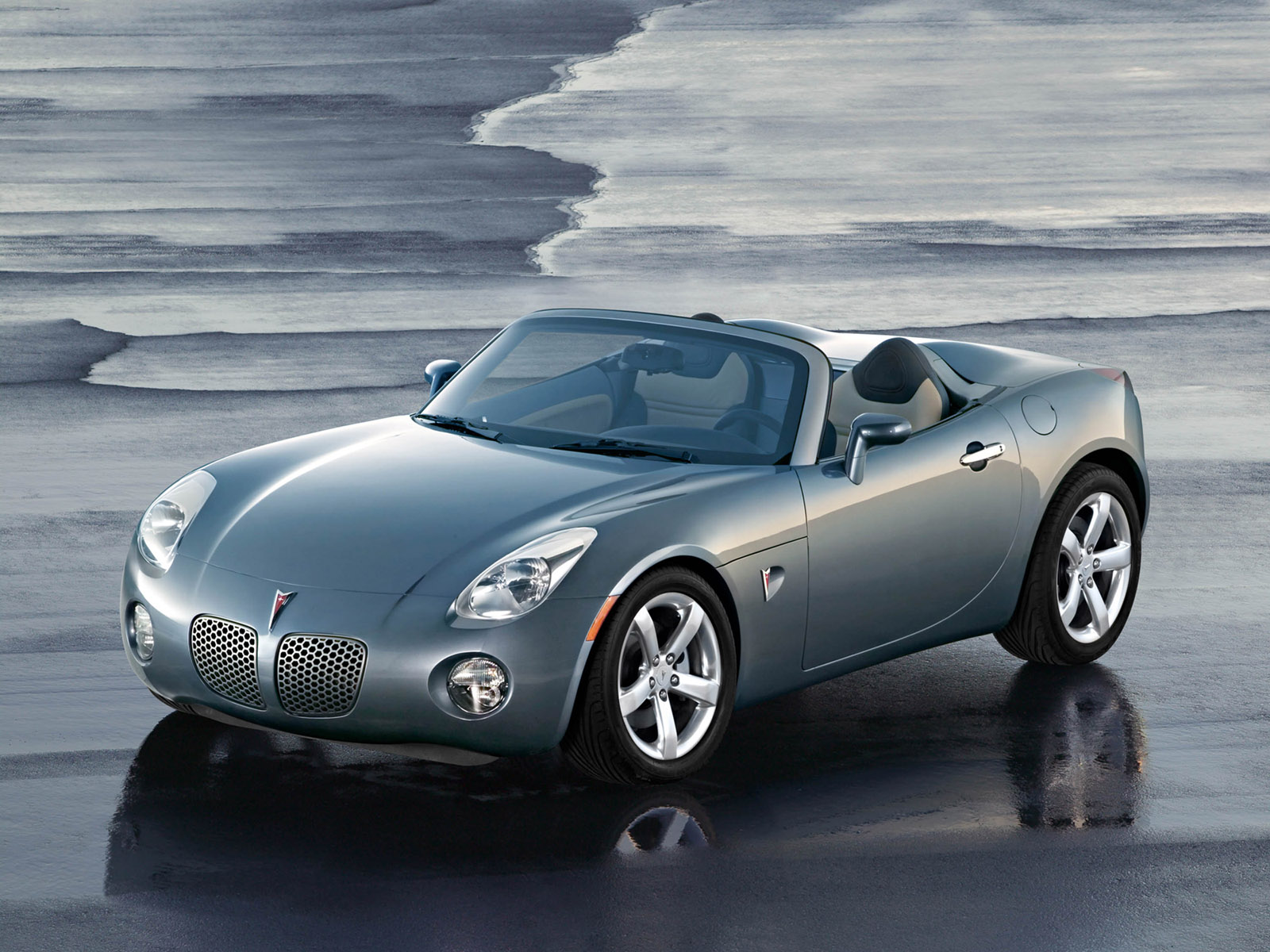 Pontiac Solstice GXP (04 фото) Размер: 1600 x 1200 px.