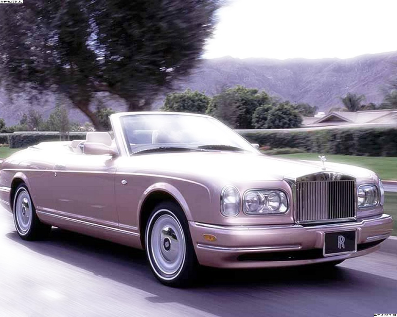 Rolls-Royce Corniche