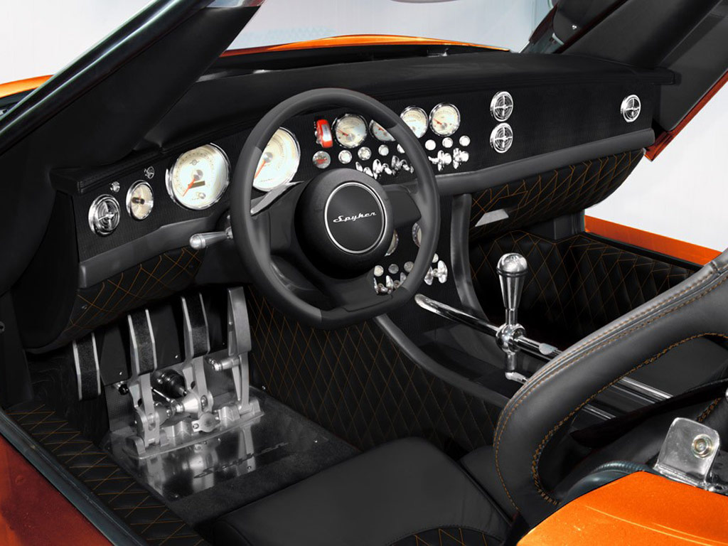 Spyker C8: 8 фото