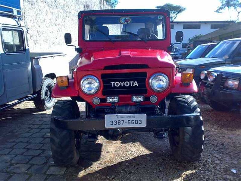 Toyota Bandeirante: 2 фото