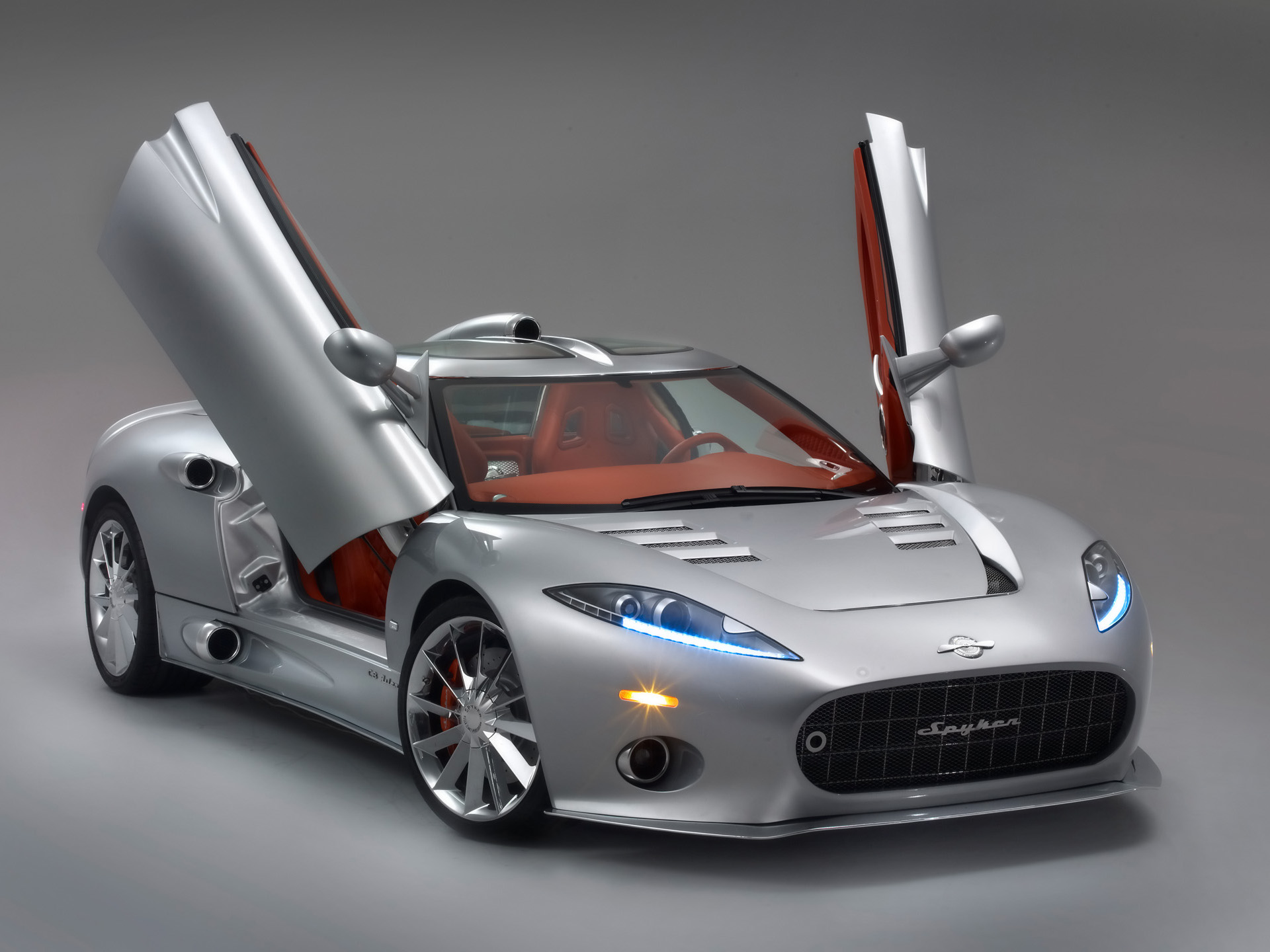 Spyker: 4 фото