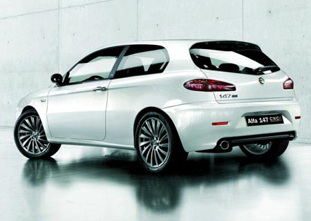 Alfa Romeo 147: 2 фото