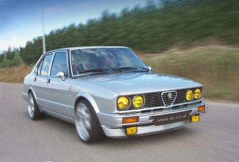 Alfa Romeo Alfetta: 9 фото