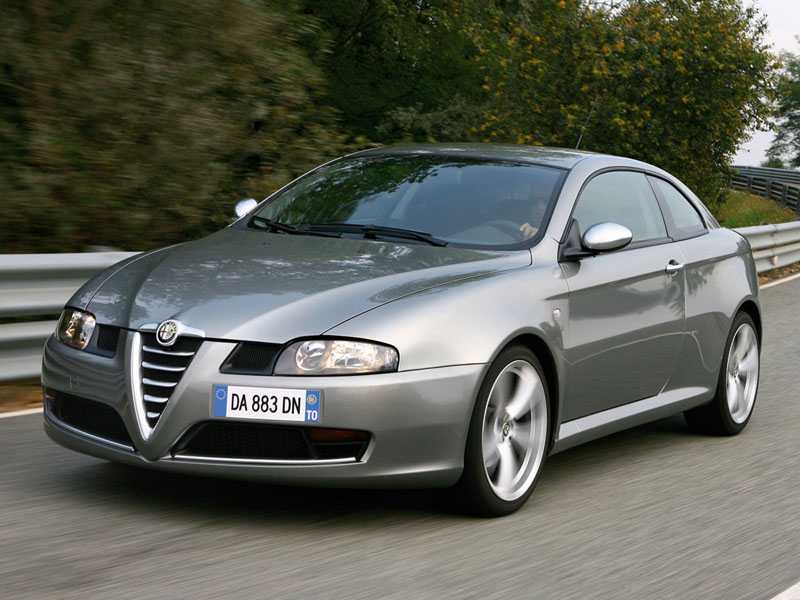 Alfa Romeo GT: 7 фото