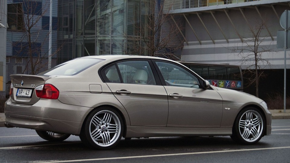 Alpina D3 Touring E91: 11 фото