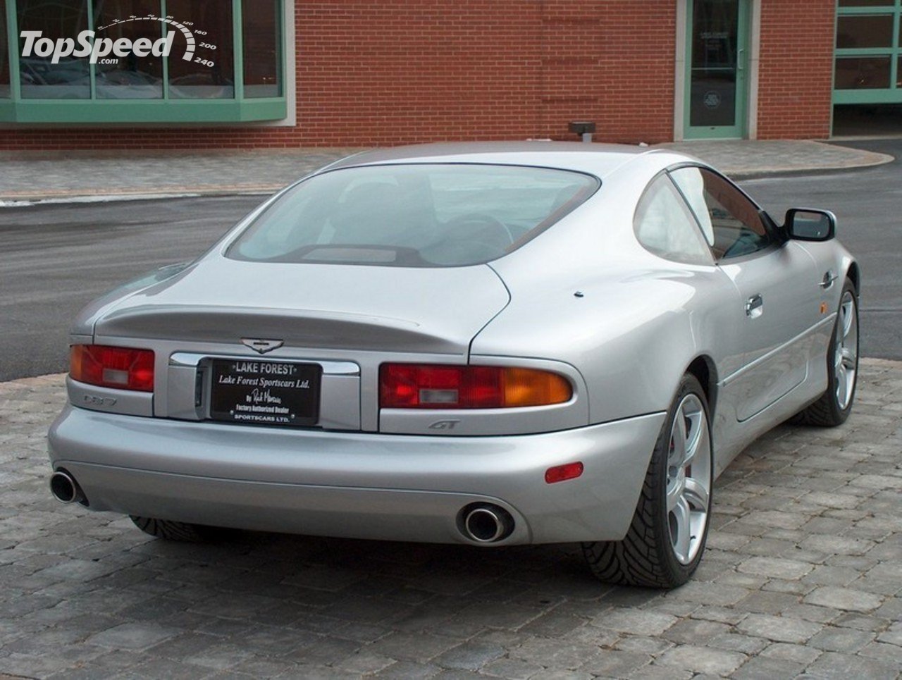 Aston Martin DB7 GT: 5 фото