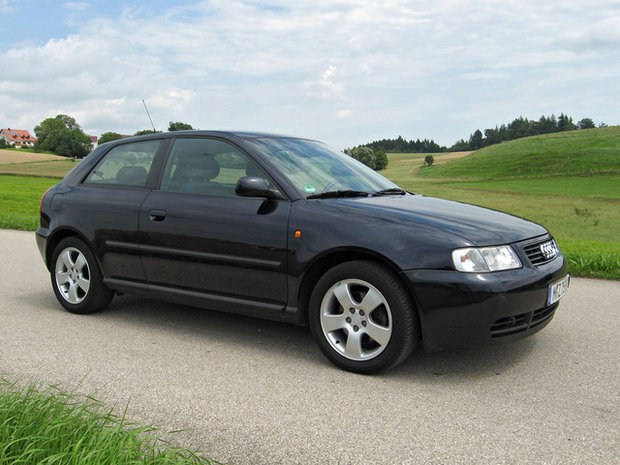 Audi A3 8L: 4 фото