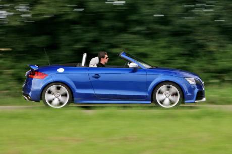 Audi TT RS Roadster: 11 фото