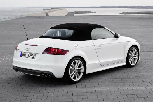 Audi TTS Roadster: 12 фото