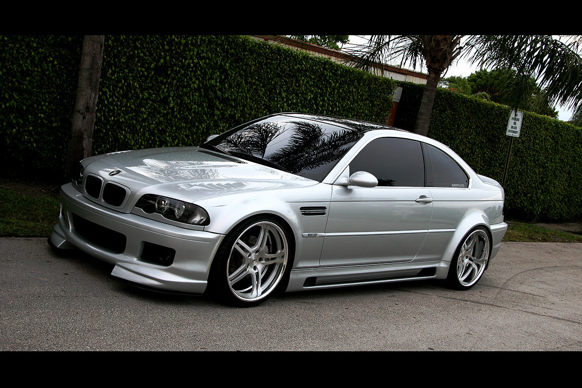 BMW M3: 4 фото