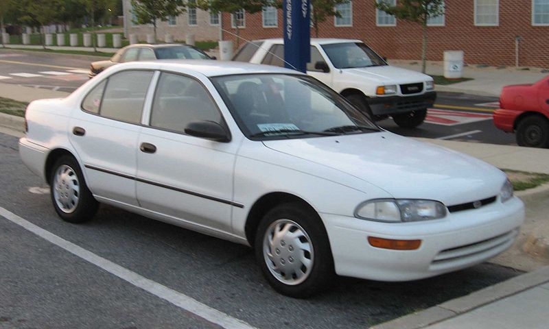 Chevrolet Prizm: 6 фото