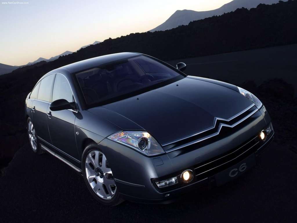 Citroen C6: 12 фото