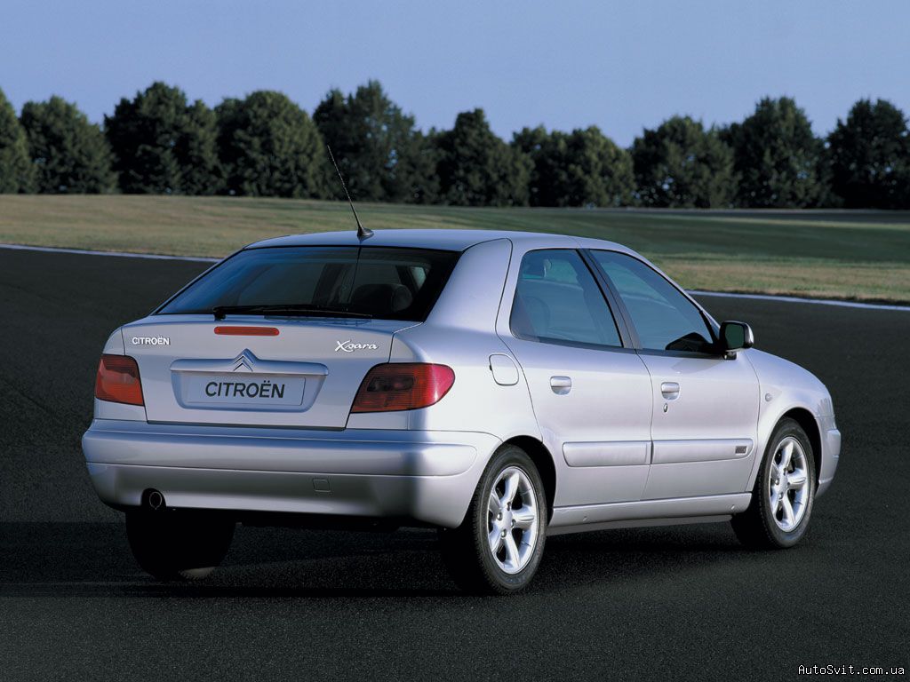 Citroen Xsara: 9 фото