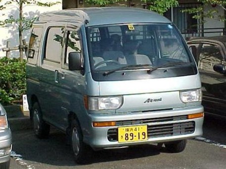 Daihatsu Atrai: 11 фото