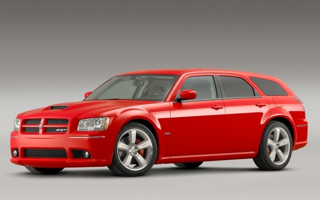 Dodge Magnum: 7 фото