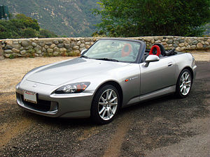 Honda S2000: 2 фото