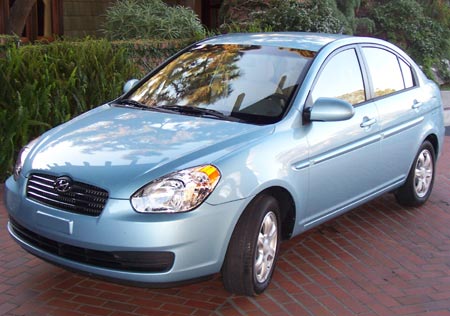 Hyundai Accent: 8 фото