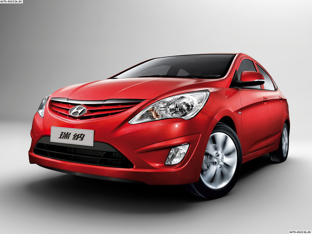 Hyundai Verna: 4 фото