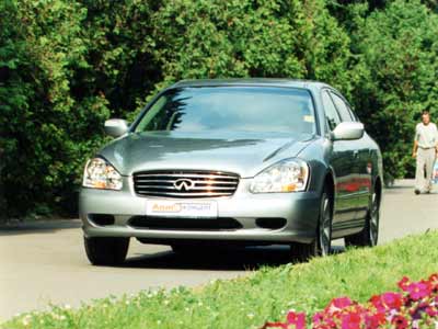 Infiniti Q45: 9 фото