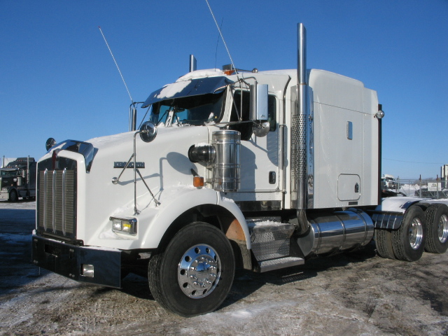 Kenworth T800: 4 фото