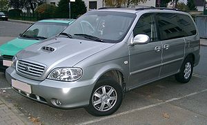 Kia Carnival: 3 фото