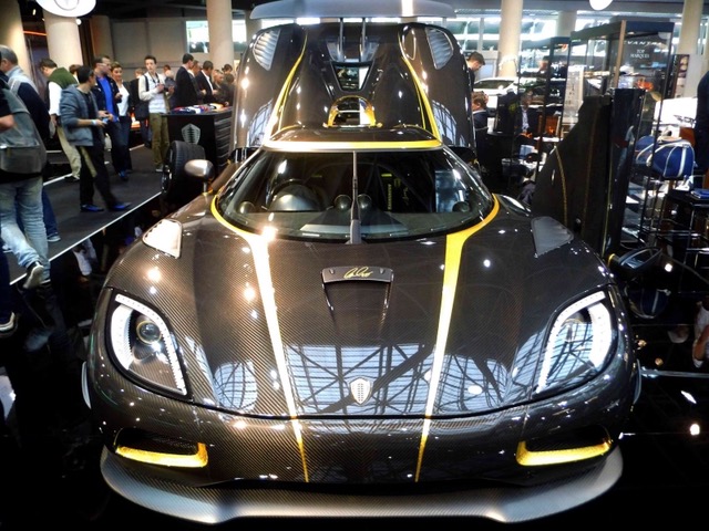 Koenigsegg Hundra: 11 фото