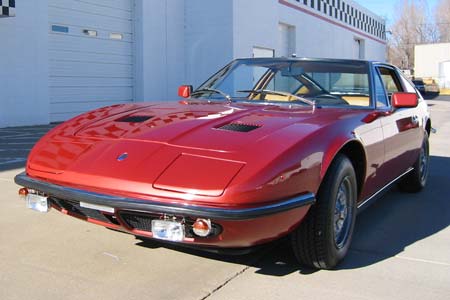 Maserati Indy: 10 фото