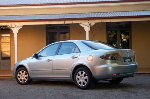 Mazda 6 Sedan: 11 фото