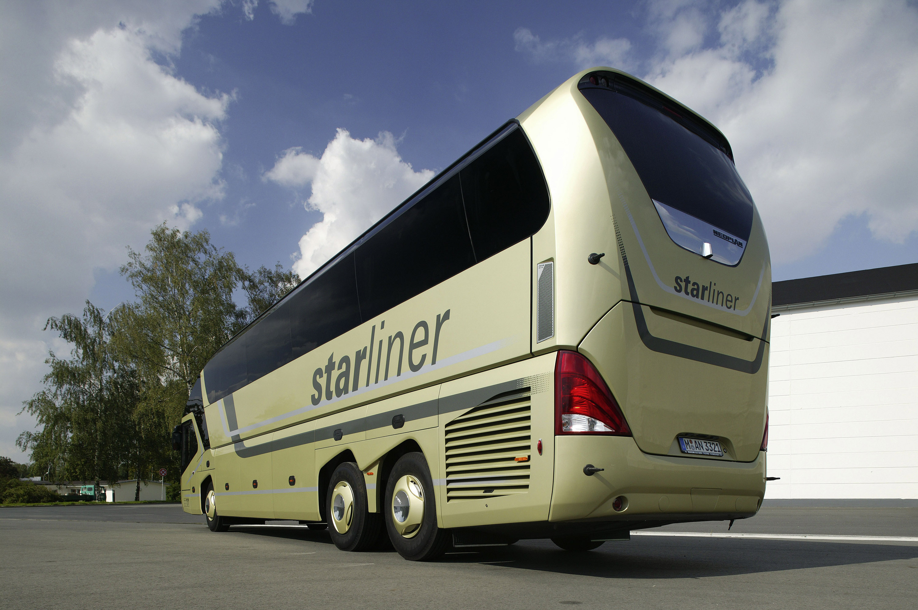 Neoplan Starliner: 11 фото