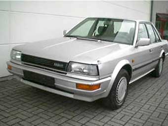 Nissan Bluebird: 2 фото