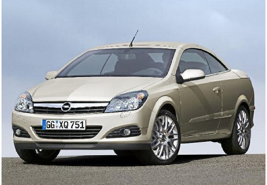 Opel Astra TwinTop: 12 фото