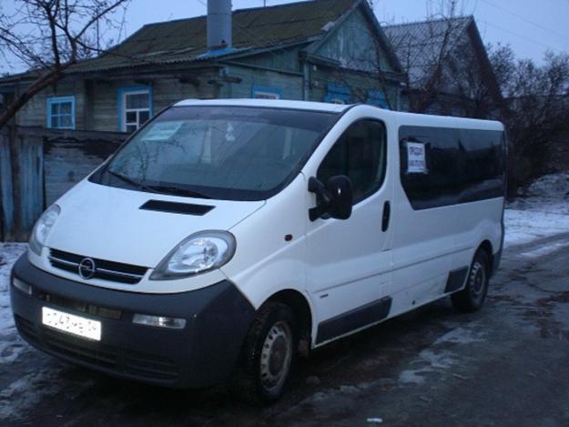 Opel Vivaro: 9 фото