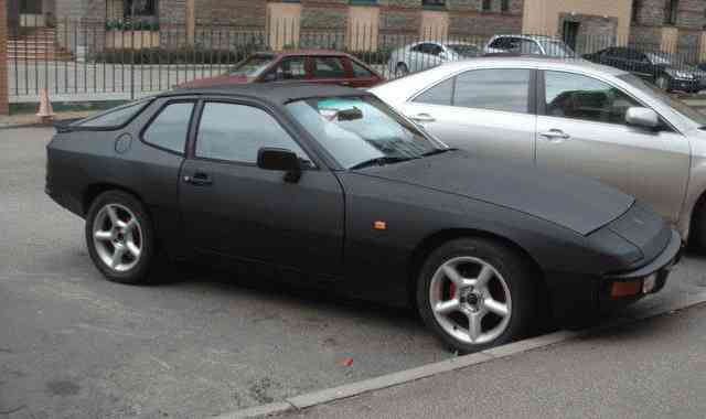 Porsche 924: 9 фото